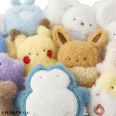 Eevee Fluffy Palm Mascot - Pokémon Center — product image 4