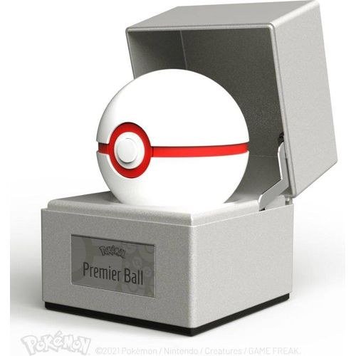 Pokémon - Premier Ball Prop Replica